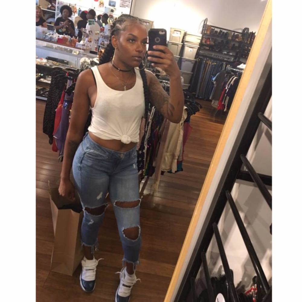 Meet your Posher, Destiny